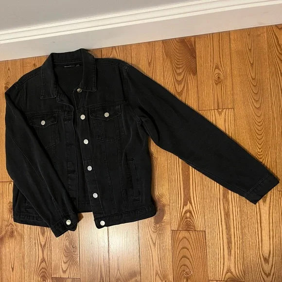 Jean Jacket - Picture 1 of 2